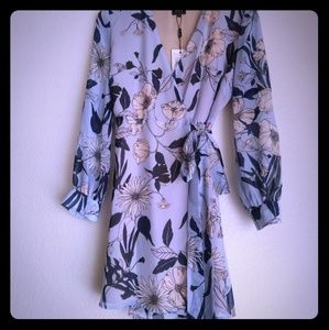 Bardot Poppy Floral Size 8 Wrap Dress